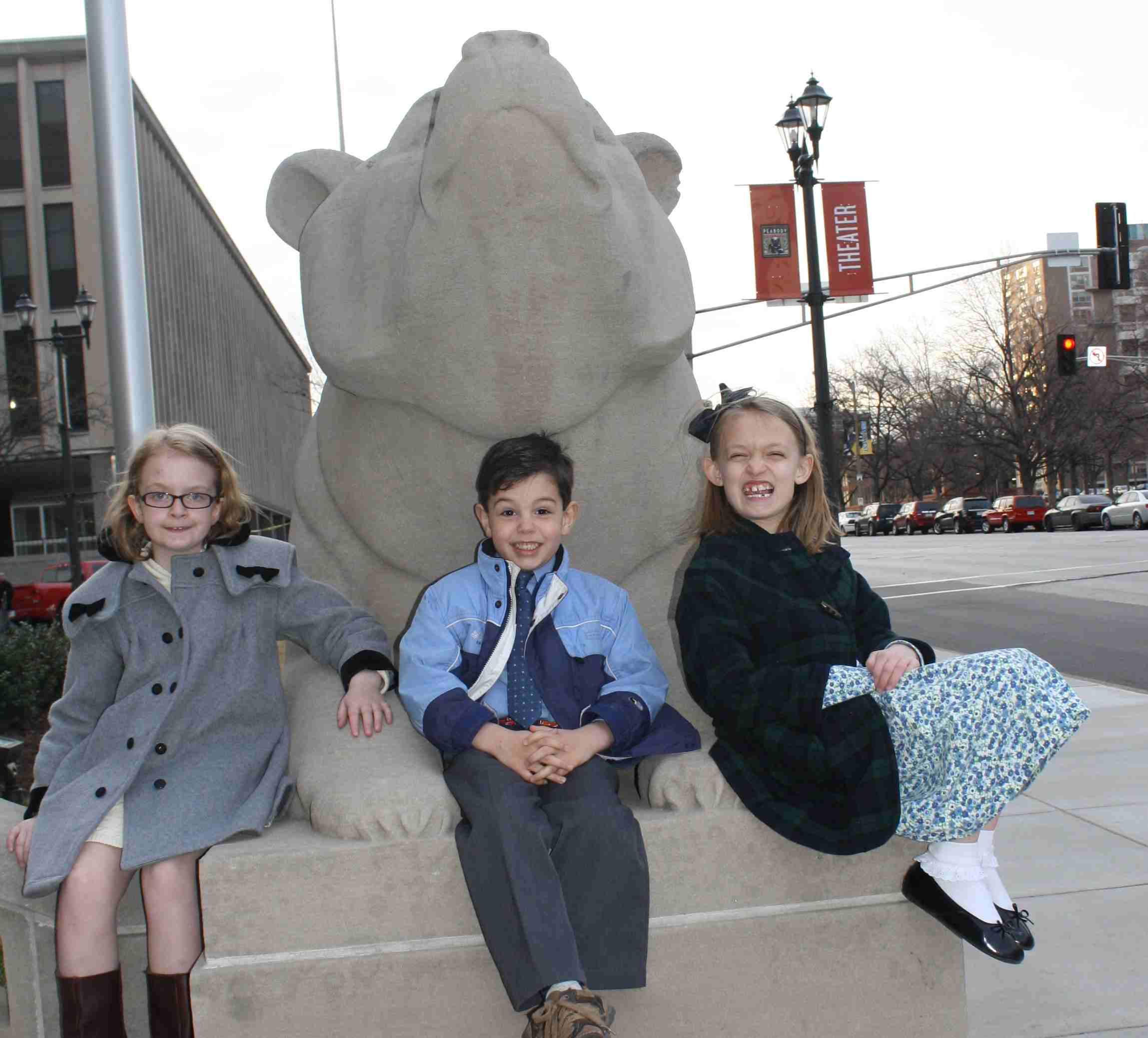 2012-03-08 JCandGeorge with Kiel Bear.jpg